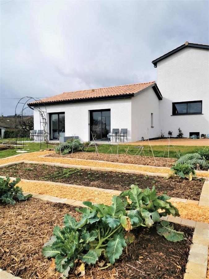 Au Jardin Des Deux Roches Prissé Exterior foto
